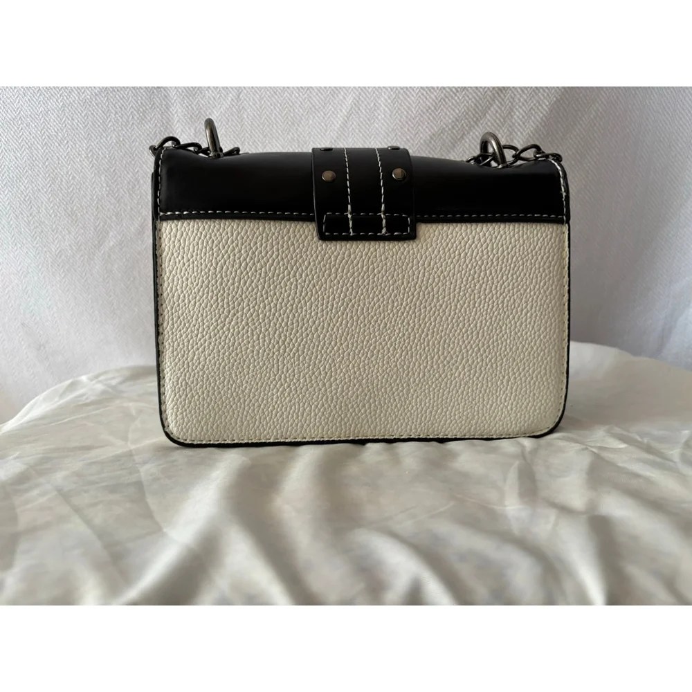 Women's Unbranded White Black Crossbody Mini Bag One Size - Picture 2 of 4